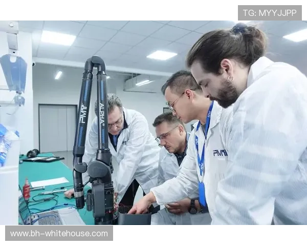 PA真人平台官方技术支持团队，保障平台稳定运行与优质体验